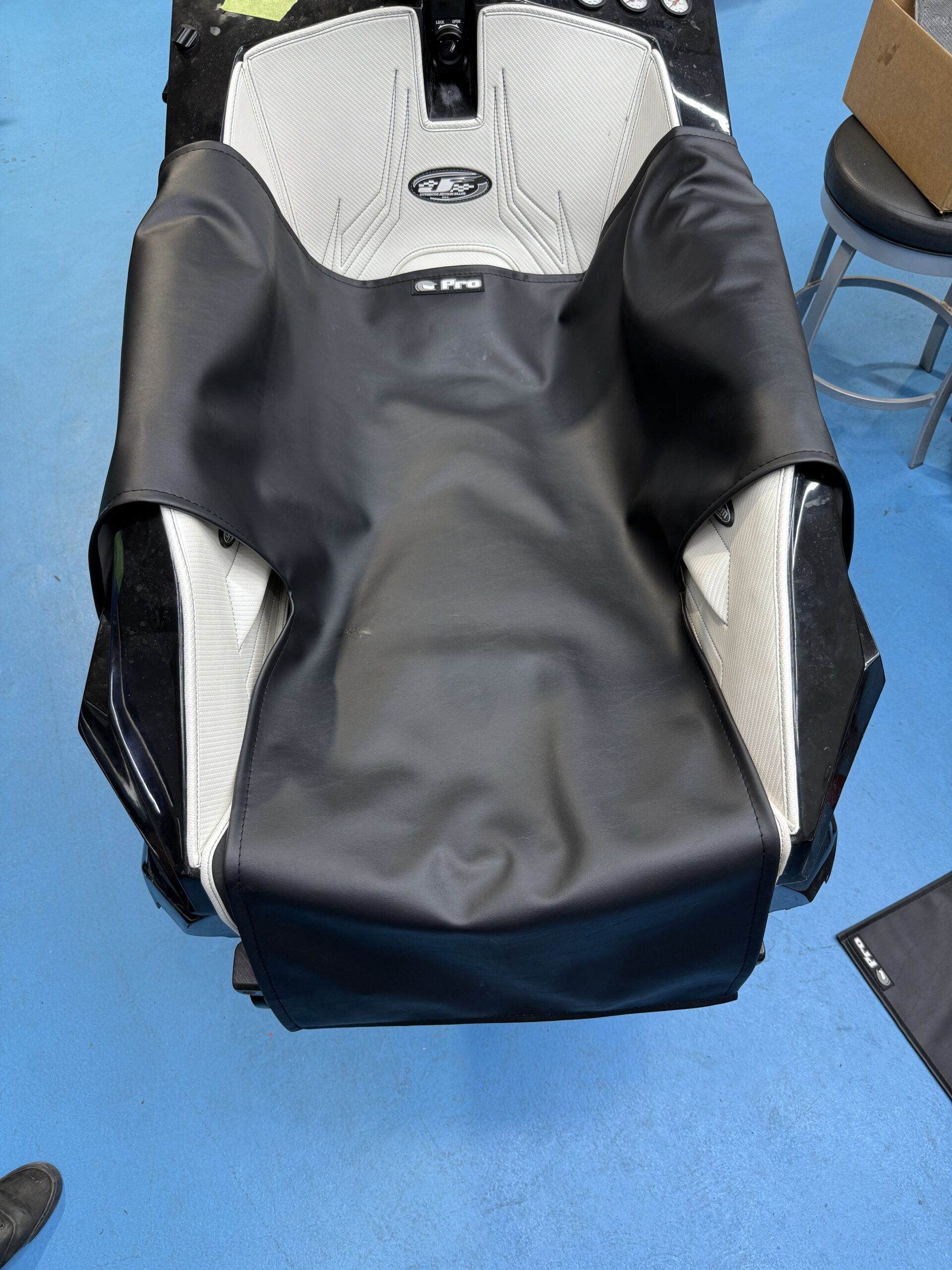 Universal Tray Cover